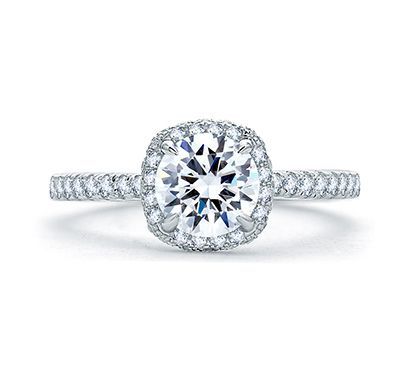 Quilts® Round Halo Engagement Ring, photograph 2