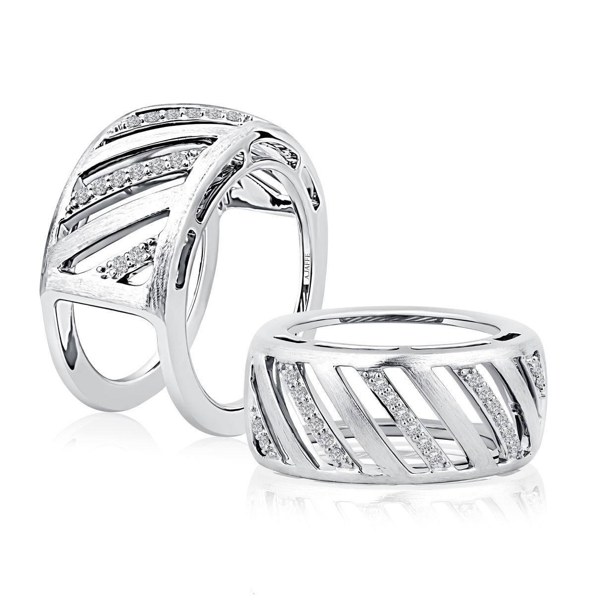 Openwork Pavé Diamond Oura Ring Jacket