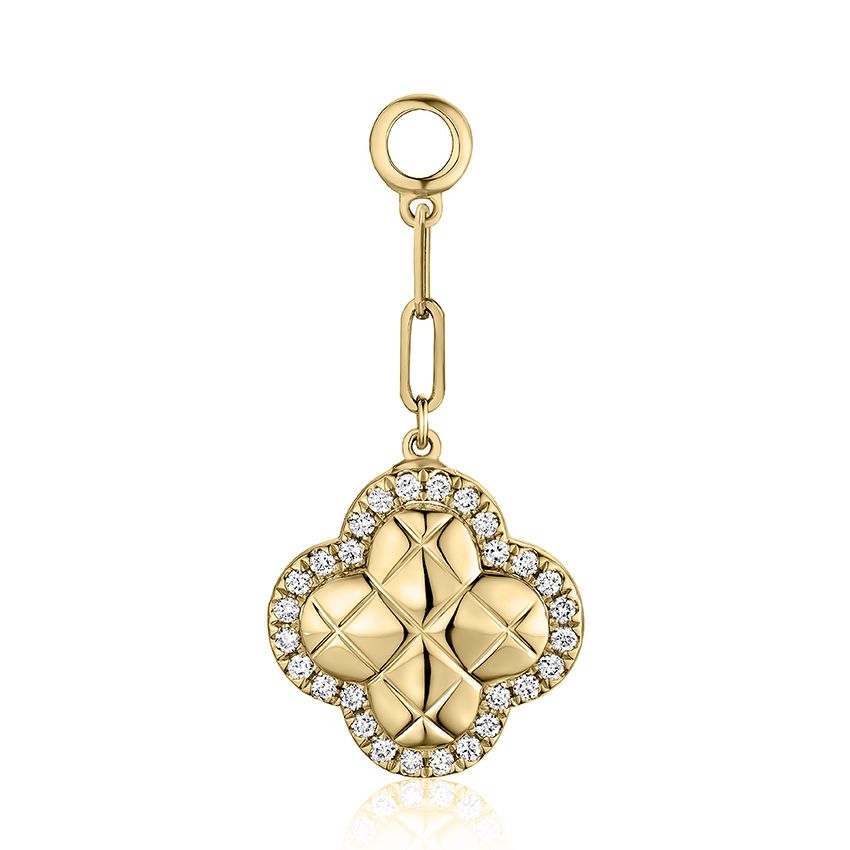 Quilts® pendant with diamonds and 2 paper clip links