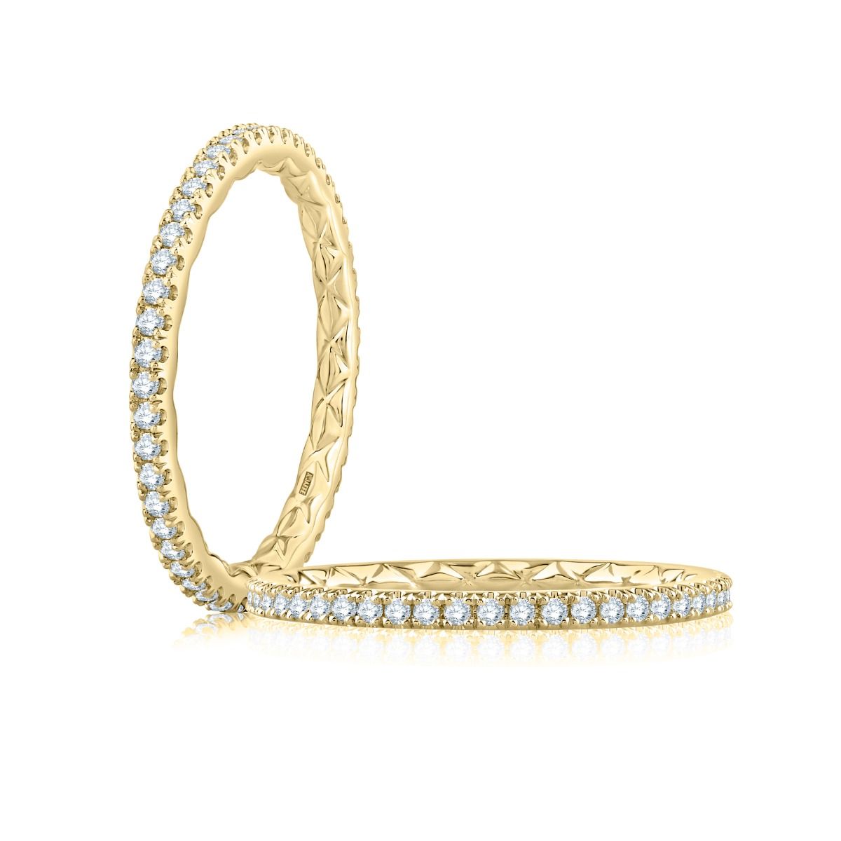 Delicate Quilts® Anniversary Band
