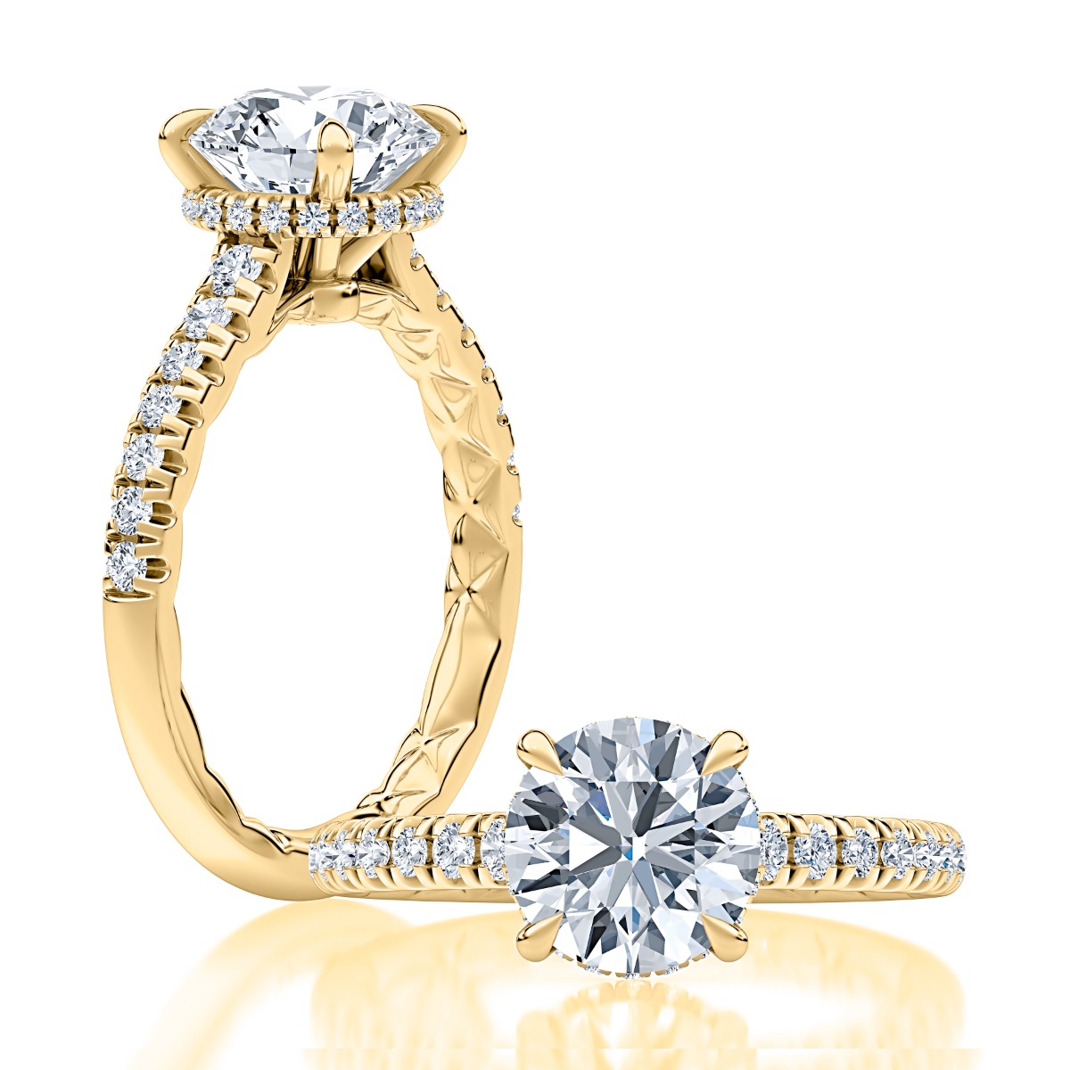 Four Claw Prongs Classic Round Diamond Engagement Ring
