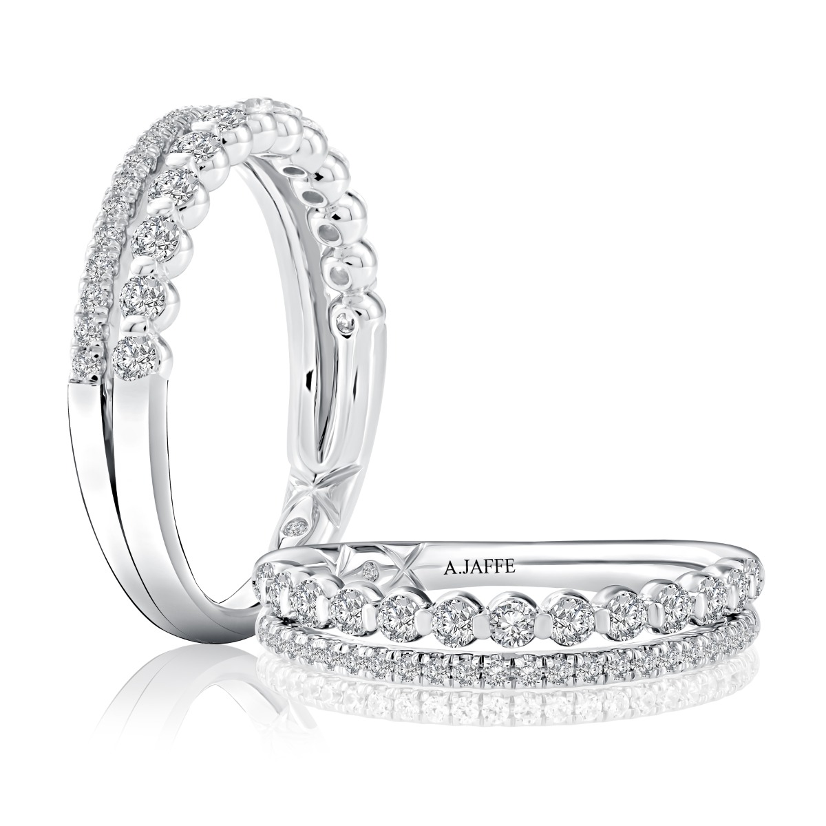 Round Diamond Pavé Band with Petite Quilts®
